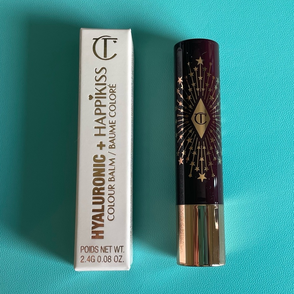 Charlotte Tilbury Hyaluronic Happikiss Lipstick Balm in Happipetal
